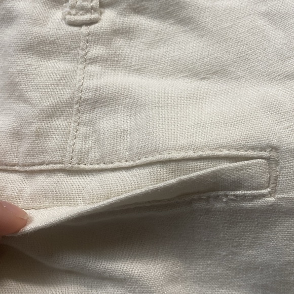 Linen pleated trousers - Picture 4 of 4